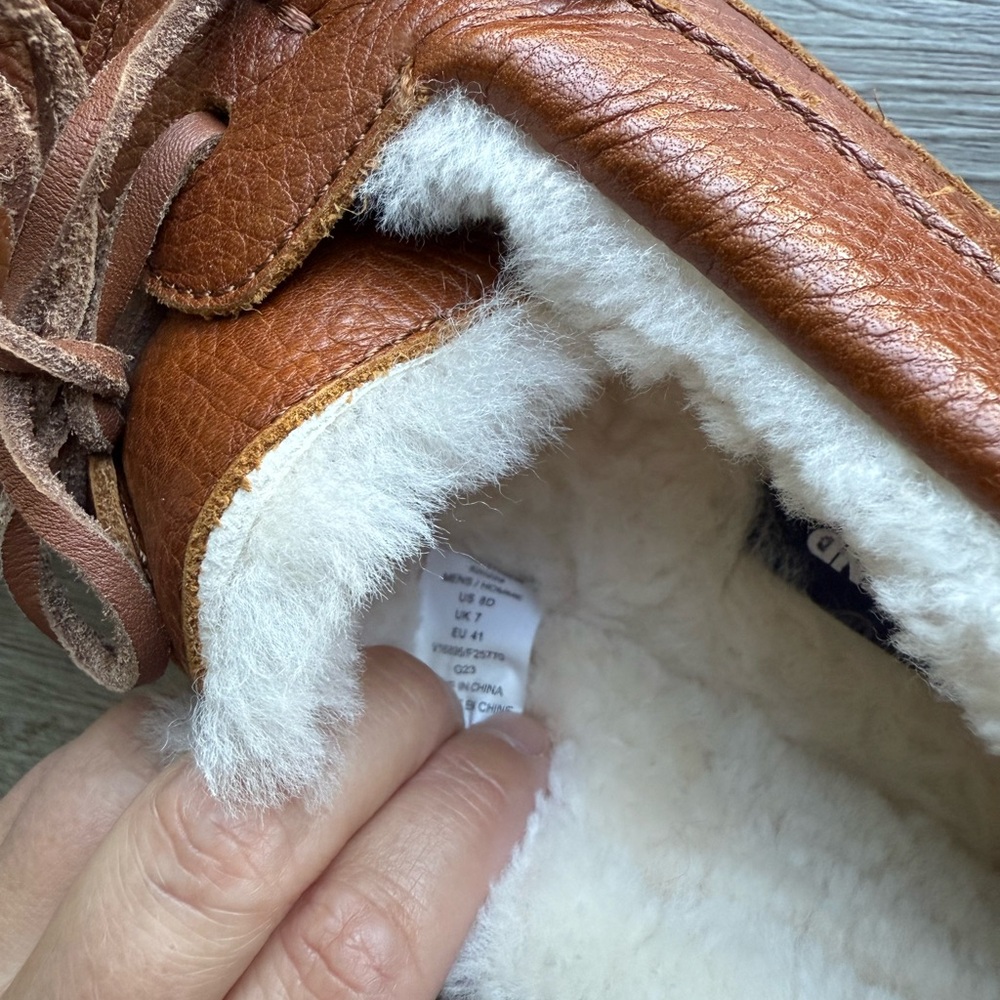 Lands' End Unisex Brown Fuzzy Leather Loafers US 8 M/ US 10 W - Picture 7 of 8